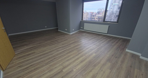Birou de inchiriat zona Bd. Mamaia/Delfinariu