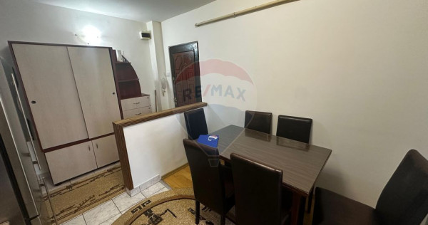 DE INCHIRIAT - 2camere, etaj 2 -zona centrala