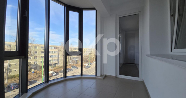 Spațiu comercial de &icirc;nchiriat, 60mp, Centrul civic- Toamne