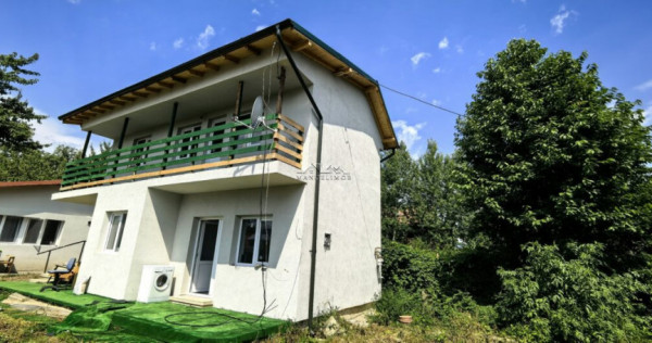 Casă de vacanță / locuință permanentă &ndash; zonă centra