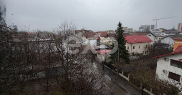 Apartament cu 3 camere &ndash; Zona Exercitiu, Pitești