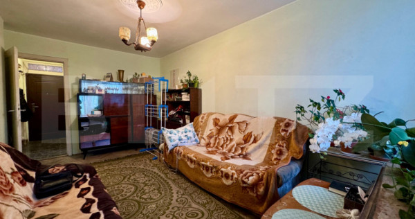 Apartament 2 camere, etaj 2, semidecomandat &ndash; zona Central