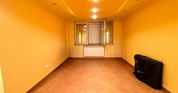 Apartament 3 camere.Centrala termica,Boxa la subsol.Metrou in apropier