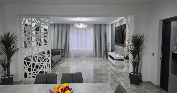 Casă P+1 de v&acirc;nzare Mangalia