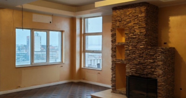 PENTHOUSE EXCLUSIVIST, 317 mp utili + 393 mp terase+piscina,