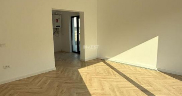 CASA INDIVIDUALA, 4 CAMERE, 2 BAI SI POD, MALL MOLDOVA