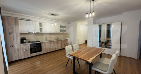 Apartament 3 camere, 2 bai, parcare, prima inchiriere, zona