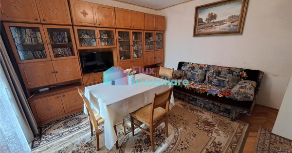 Apartament cu 2 camere zona ultracentrala etaj 2