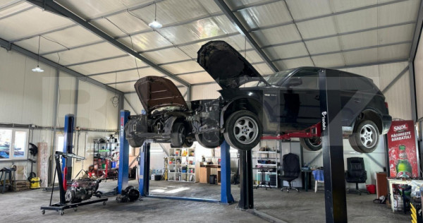 1 elevator de inchiriat , intr-un service modern si de incr