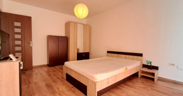 Apartament 2 camere,et.2,parcare Str.Eroilor Floresti