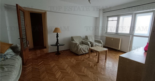 Apartament 3 camere vedere spate Ion Mihalache