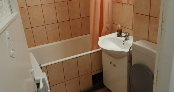 Garsoniera Astra etajul 1,mobilata-utilata,70000 Euro