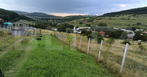 De vanzare teren extravilan, 1000 mp - Valcele
