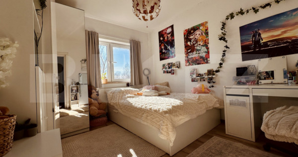 Apartament cu 3 camere, 81 mp + terasa 13 mp, centrala gaz