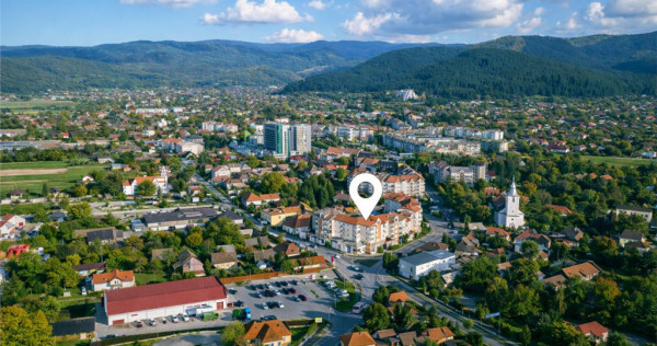 Edificiu cu proiect aparthotel plurirezidential, Central, C