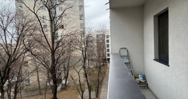 Piata sudului bloc nou etaj 4