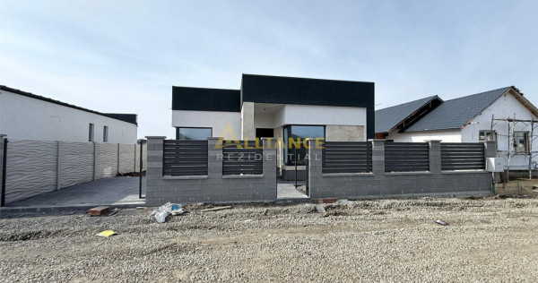 Casa Individuala - 4 camere - 2 bai - 371 mp teren