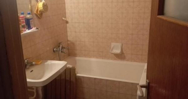 Tomis 3, apartament 3 camere, etaj 3, vanzari Constanta