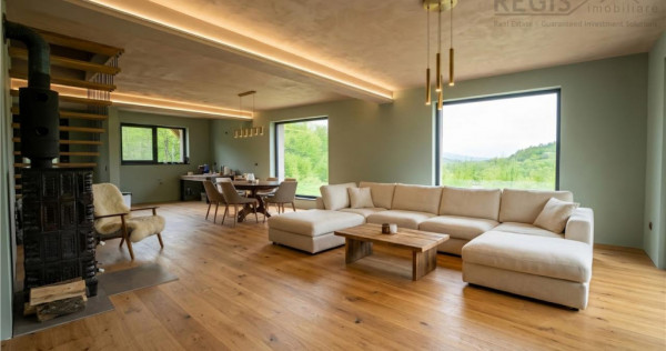 Vila premium cu lac privat si panorama catre Masivul Postava