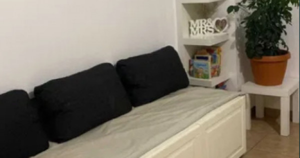 Apartament 2 camere, decomandat - zona Garii