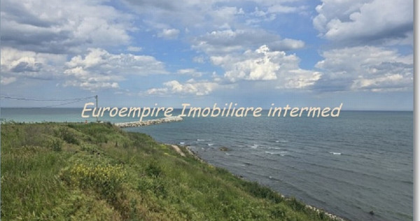 Teren intravilan Costinesti prima linie la mare