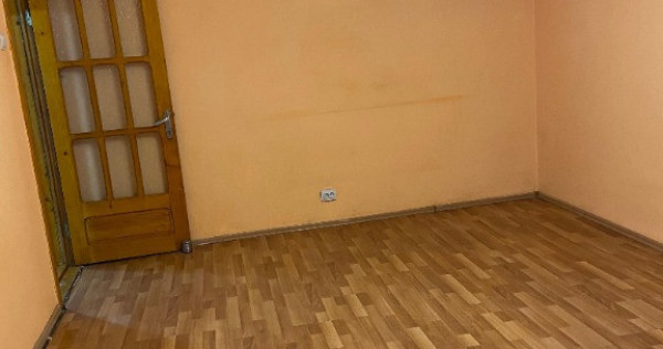 Apartament 2 camere Decomandat ,Parter balcon 16 mp Calarasi IV