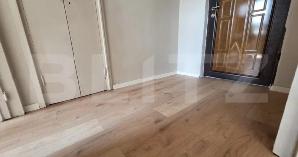 Apartament 2 camere, etaj intermediar, zona centrala, lift n