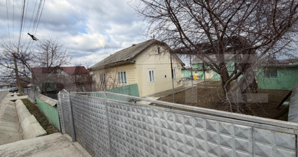 Casa batraneasca , renovabila , 1586 mp teren , Dumbraveni S