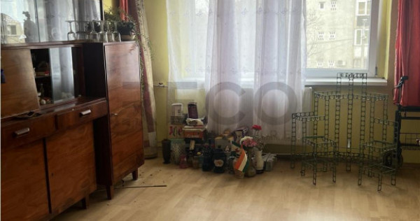 RECO apartament 3 camere in Decebal