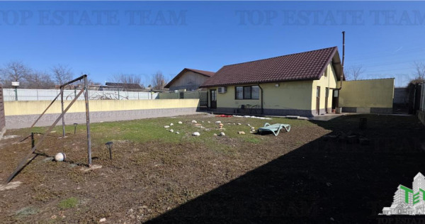 Proprietate versatila cu doua locuinte si teren generos, poz