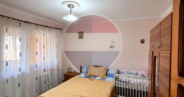 Apartament cu 2 camere de v&acirc;nzare pe strada Pictor Grigo...