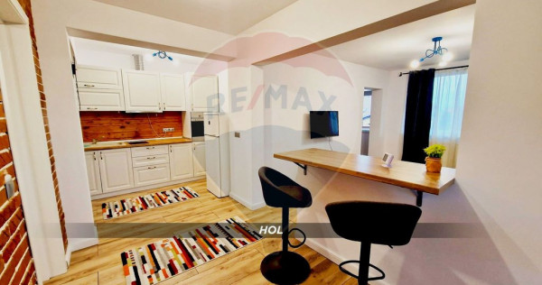 DE INCHIRIAT: Apartament cu 2 camere-strada Victoriei