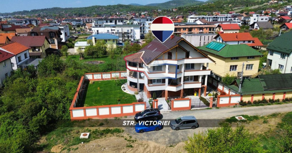 DE INCHIRIAT: Apartament cu 2 camere-strada Victoriei