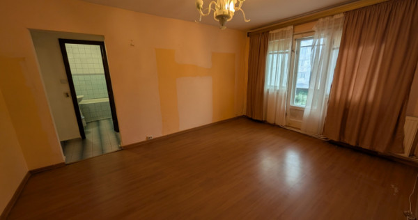 Apartament langa CORA , grădiniță, etaj 2
