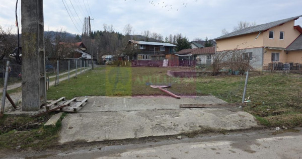 Teren intravilan 617 mp de v&acirc;nzare &icirc;n Breaza