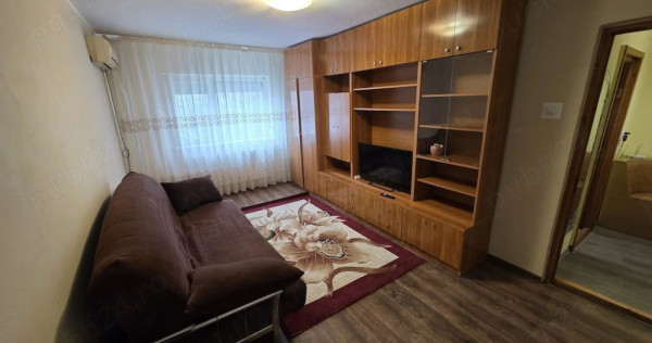 De inchiriat apartament cu 3 camere Micro 17, 343 euro