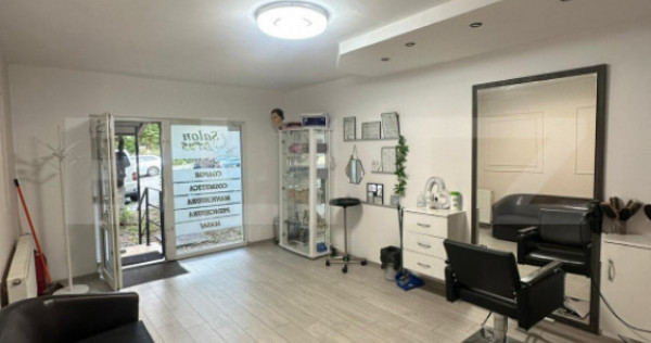 Apartament de 3 camere, parter inalt, spatiu comercial