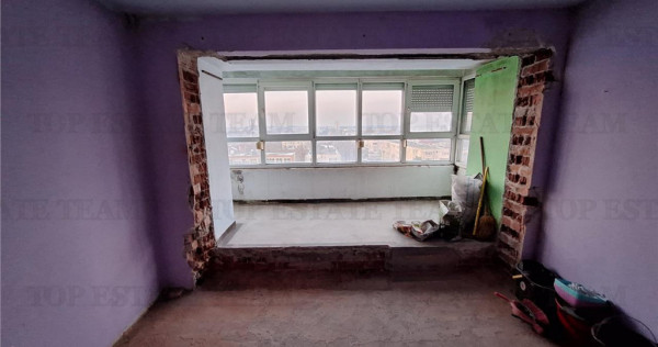 Apartament 3 cam. - Bloc Turn - - Braila