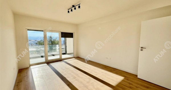 Apartament cu 3 camere 2 bai la alb loc privat de parcare in