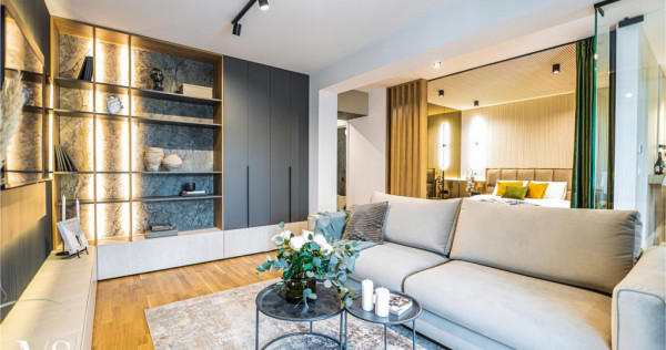 Cosmopolit Central, Studio LUX in fin aliniament, parcare s