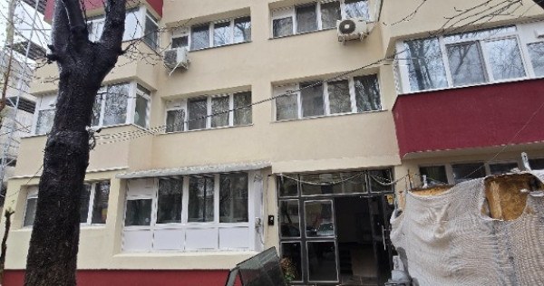 Apartament 2 camere Sector 4, Etaj 2, anvelopat, Giurgiului