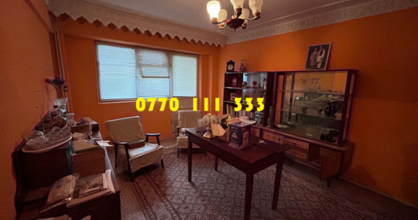 Apartament 2 camere 56mp, zona Vidin, etaj 3/4.