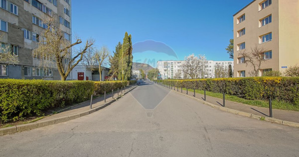 Garsonieră de &icirc;nchiriat, cartierul Astra!