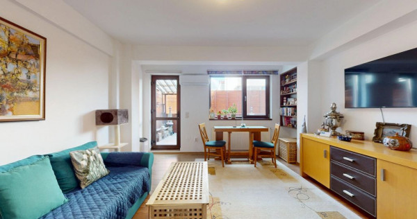 Apartament 4 camere + curte proprie Locatie excelenta &ndash;...