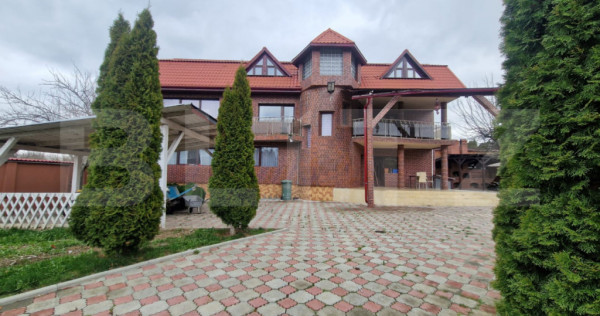 Casa moderna lux cu piscina exterioara totul mecanizat, Baci
