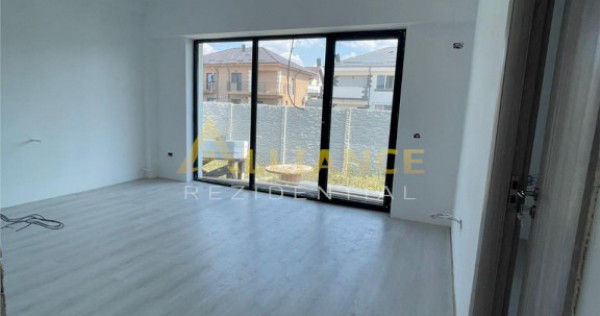 Casa cu 3 camere, Teren 190 mp { Acces rapid STB 440 Piata S