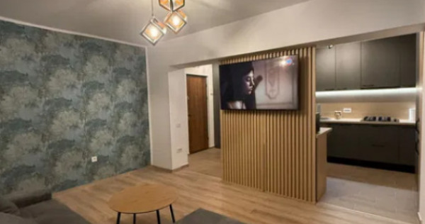 Apartament 2 camere, open space - zona Tractorul