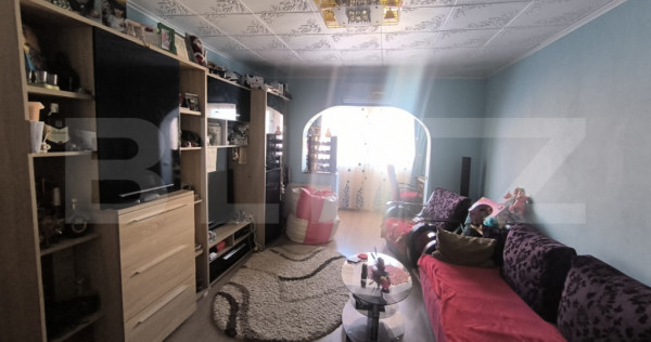 Apartament 3 camere, decomandat - Feldioara