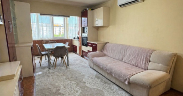 Apartament 2 camere, etaj 2, 50 mp, zona Hotvon