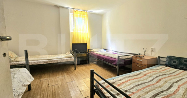 Casa 12 camere, cazare